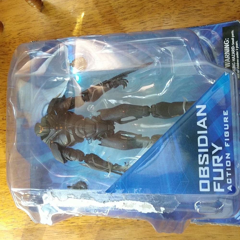 Pacific Rim uprising Obsidian Fury action figure.